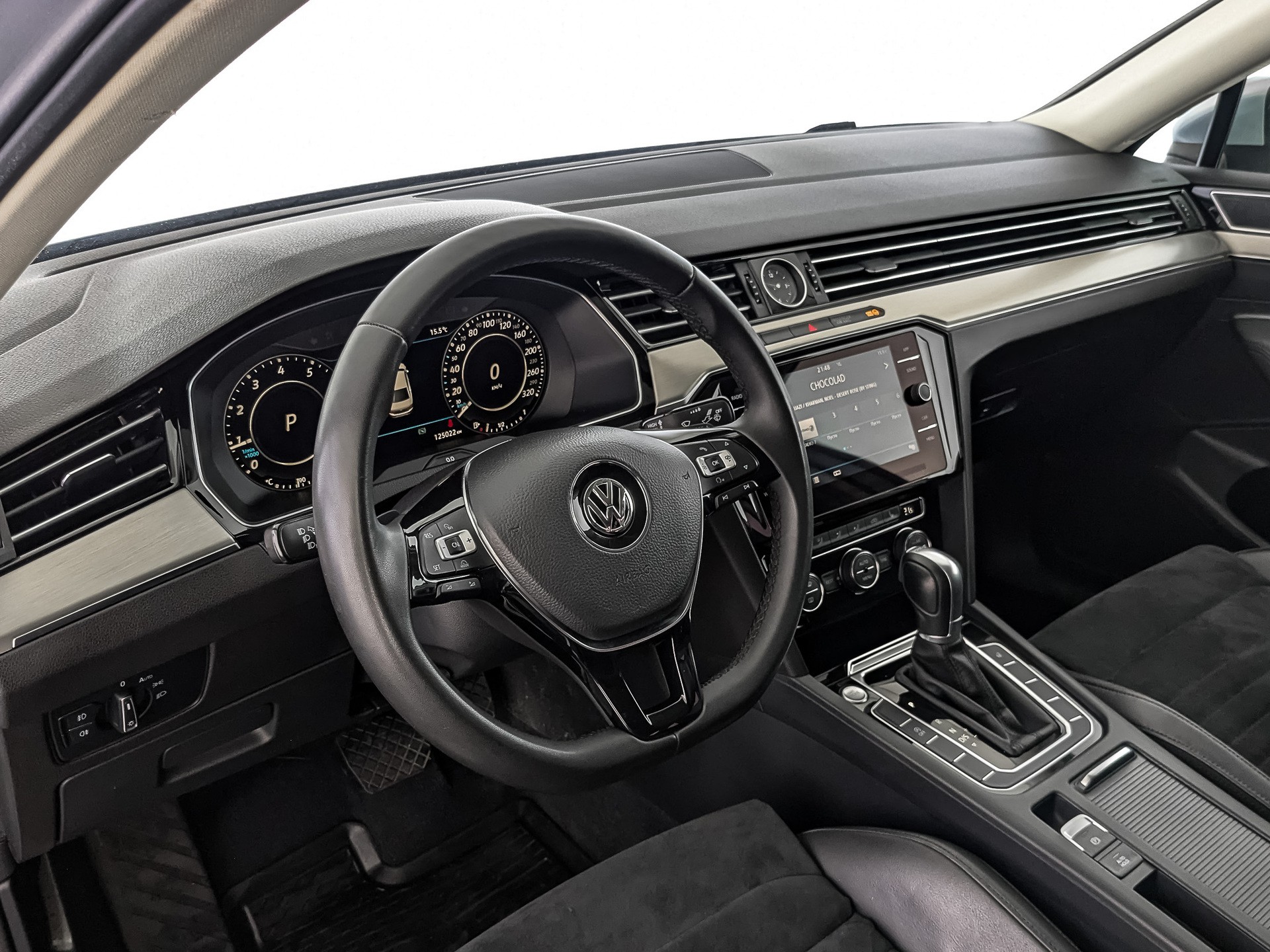 Volkswagen Passat Серый, 2018, 125 015 км