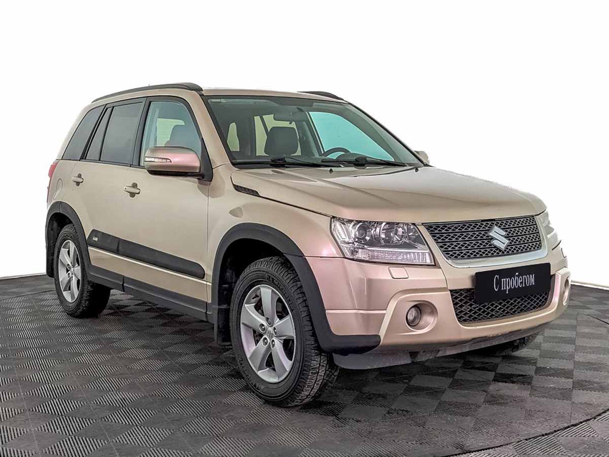 Suzuki Grand Vitara Бежевый, 2011, 138 725 км