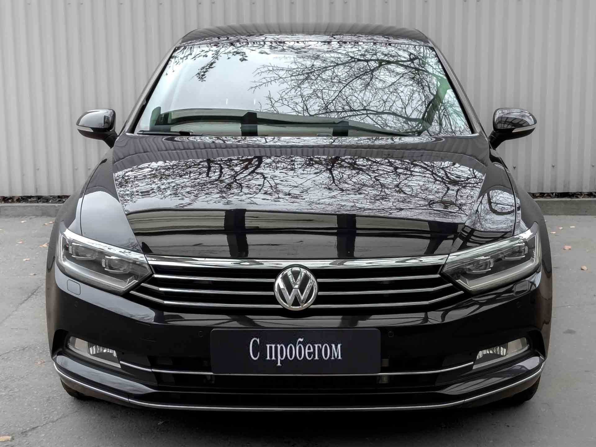 Volkswagen Passat Черный, 2017, 122 832 км