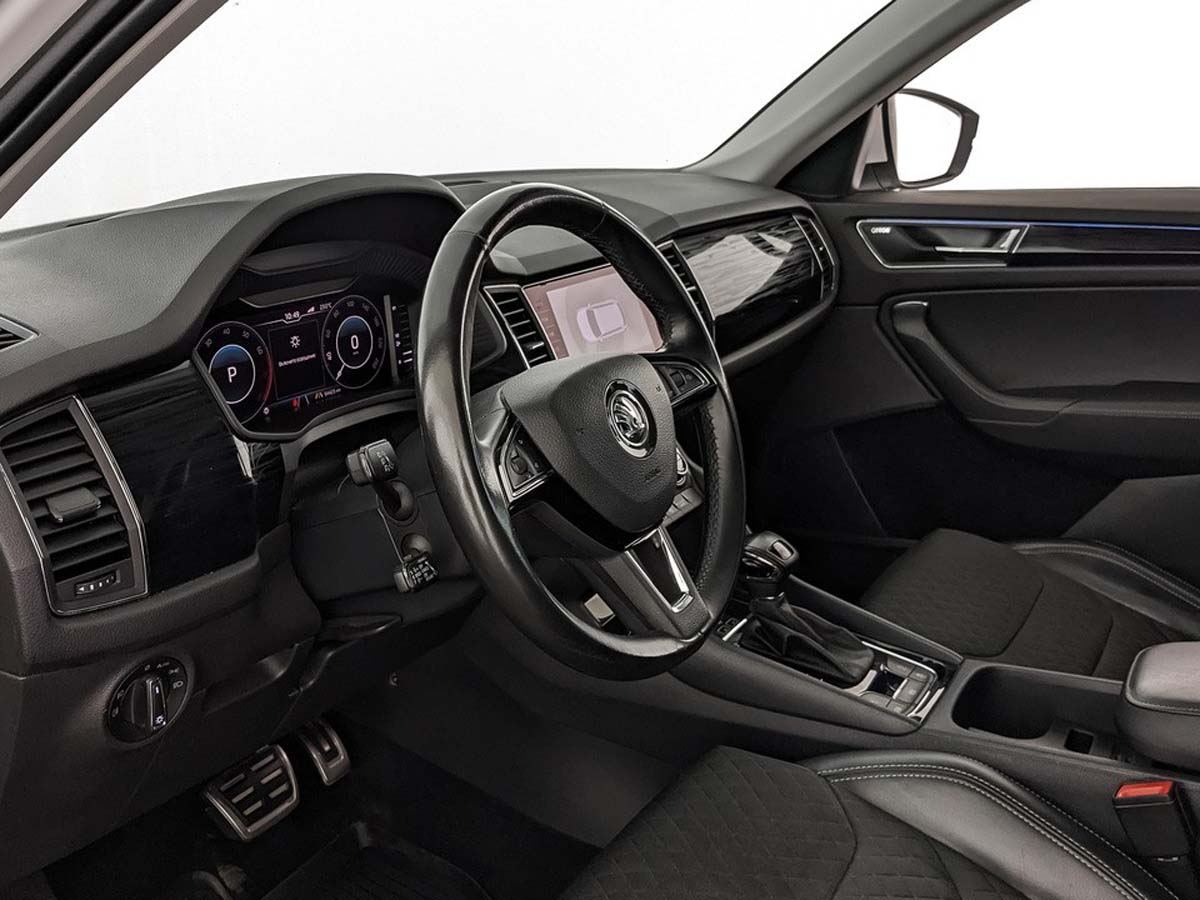 Skoda Kodiaq Белый, 2019, 94 425 км