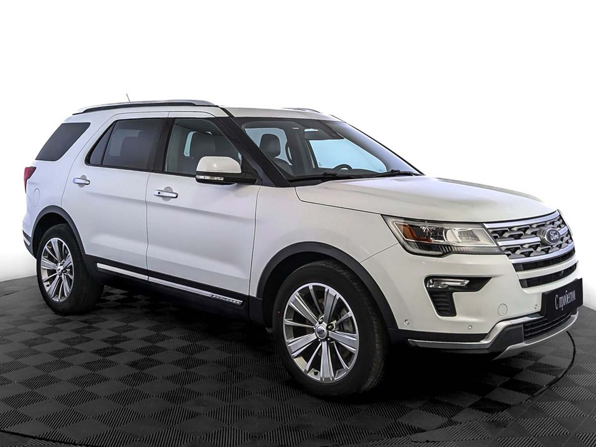 Ford Explorer белый, 2019, 101 500 км