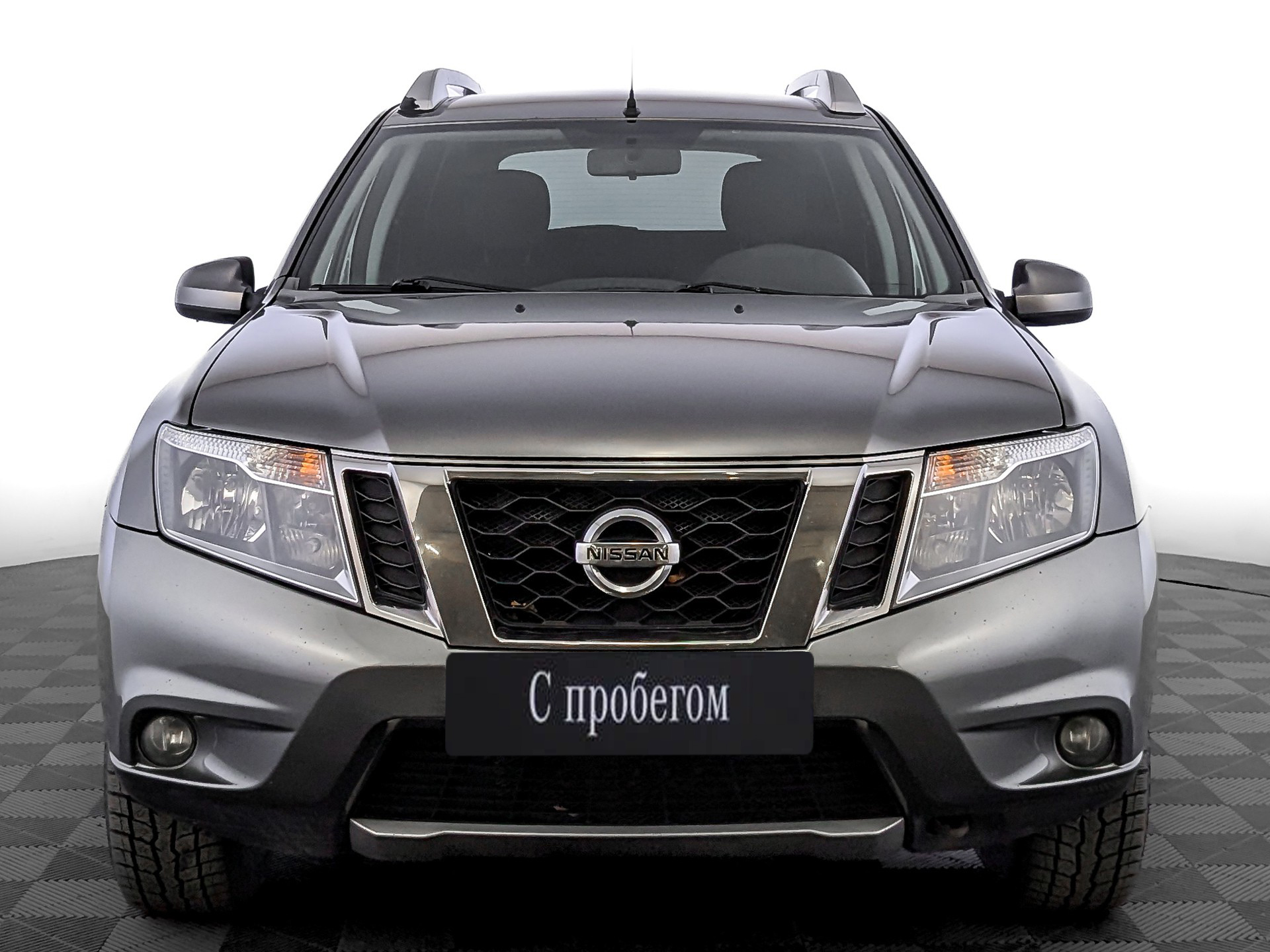 Nissan Terrano серый, 2016, 175 337 км