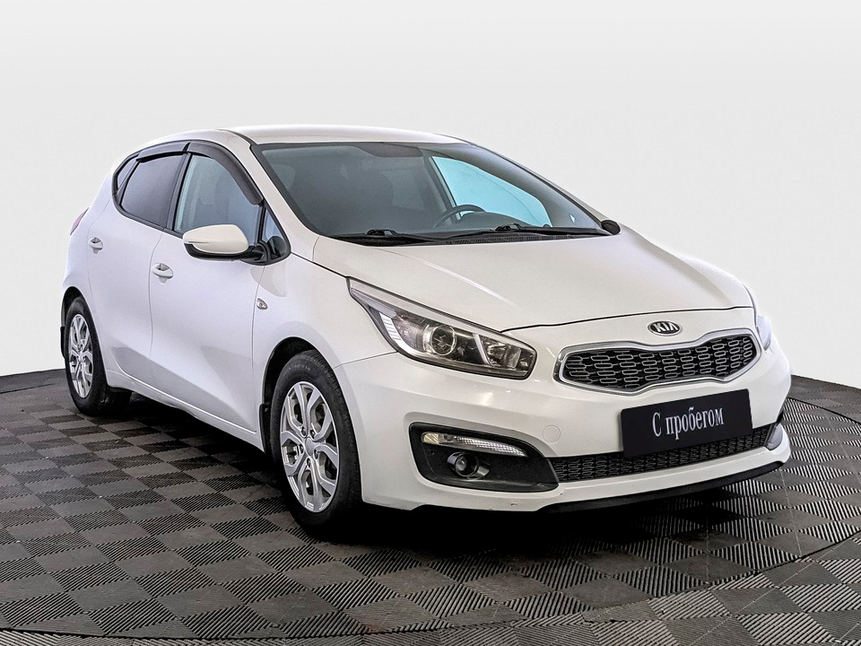 Kia Ceed Белый, 2017, 162 319 км