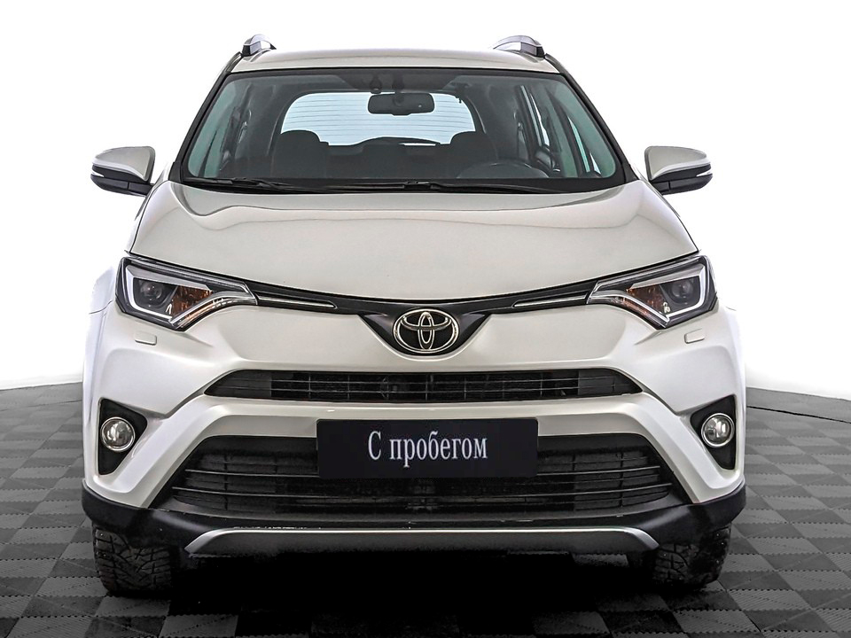 Toyota RAV4 Белый, 2019, 139 115 км