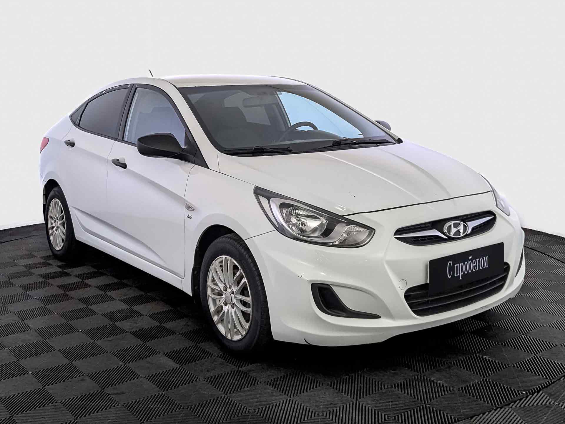 Hyundai Solaris Белый, 2014, 136 288 км