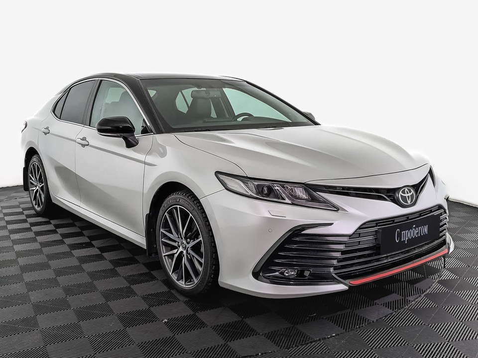 Toyota Camry Белый, 2021, 66 935 км