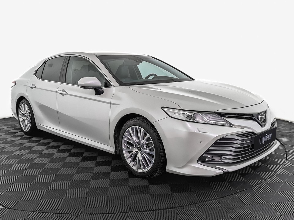 Toyota Camry Белый, 2020, 39 958 км