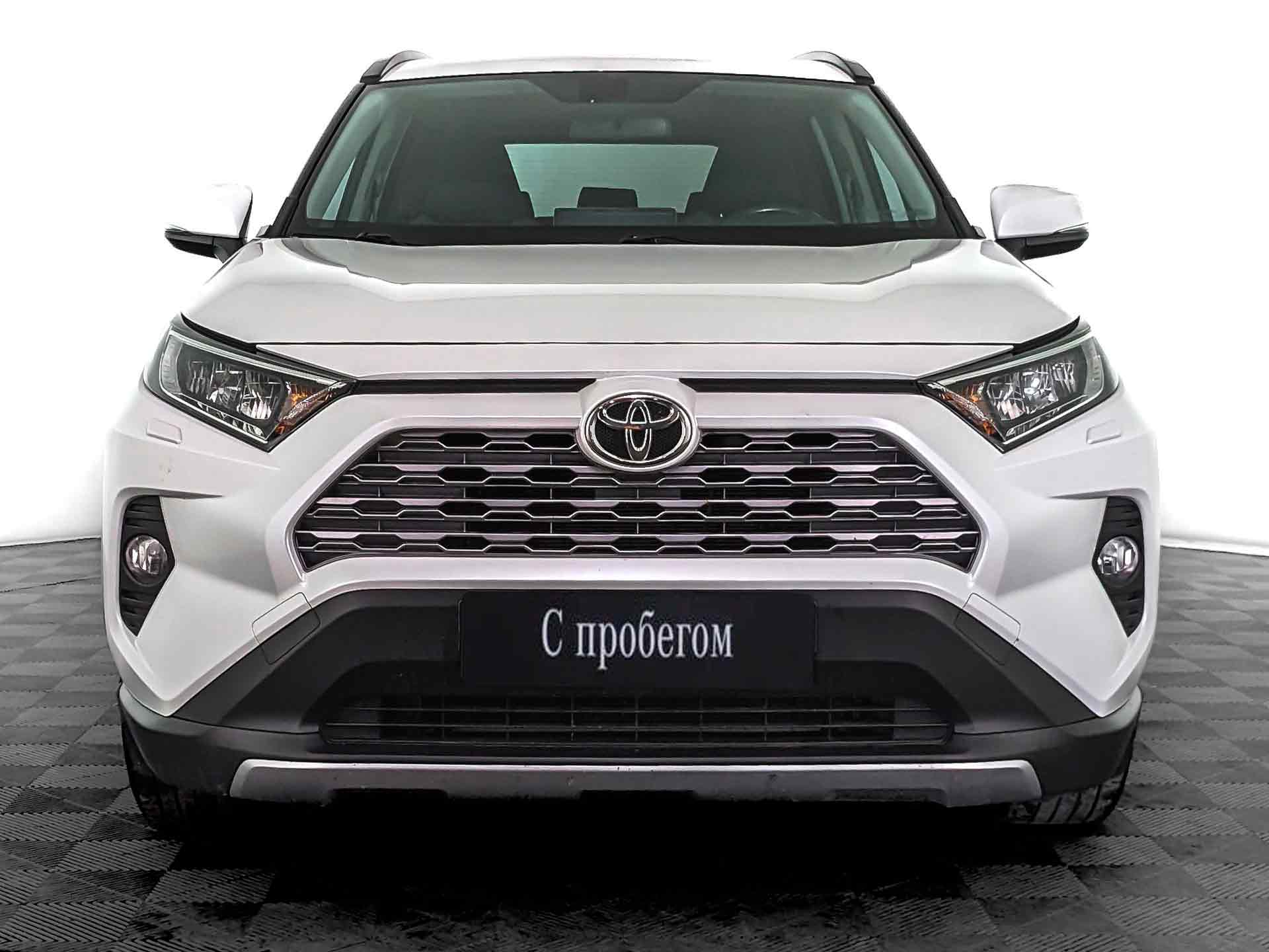 Toyota RAV4 Белый, 2019, 65 918 км