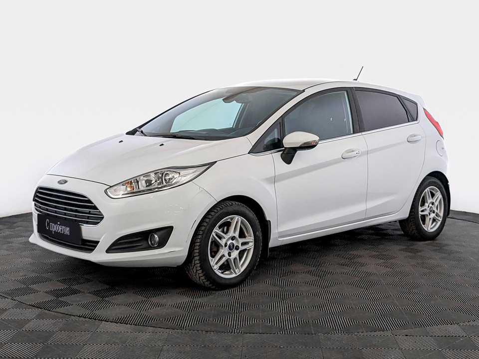 Ford Fiesta белый, 2017, 97 480 км