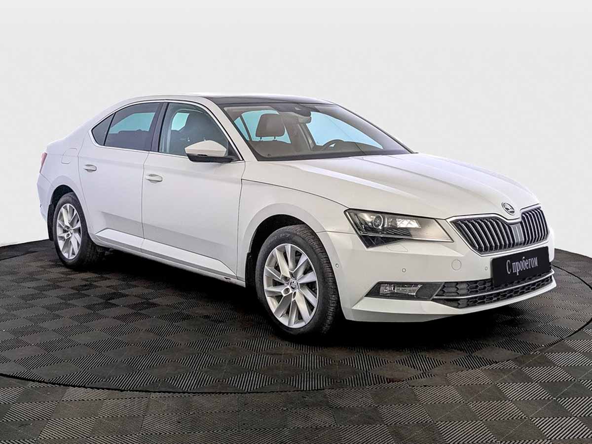 Skoda Superb Белый, 2015, 137 037 км