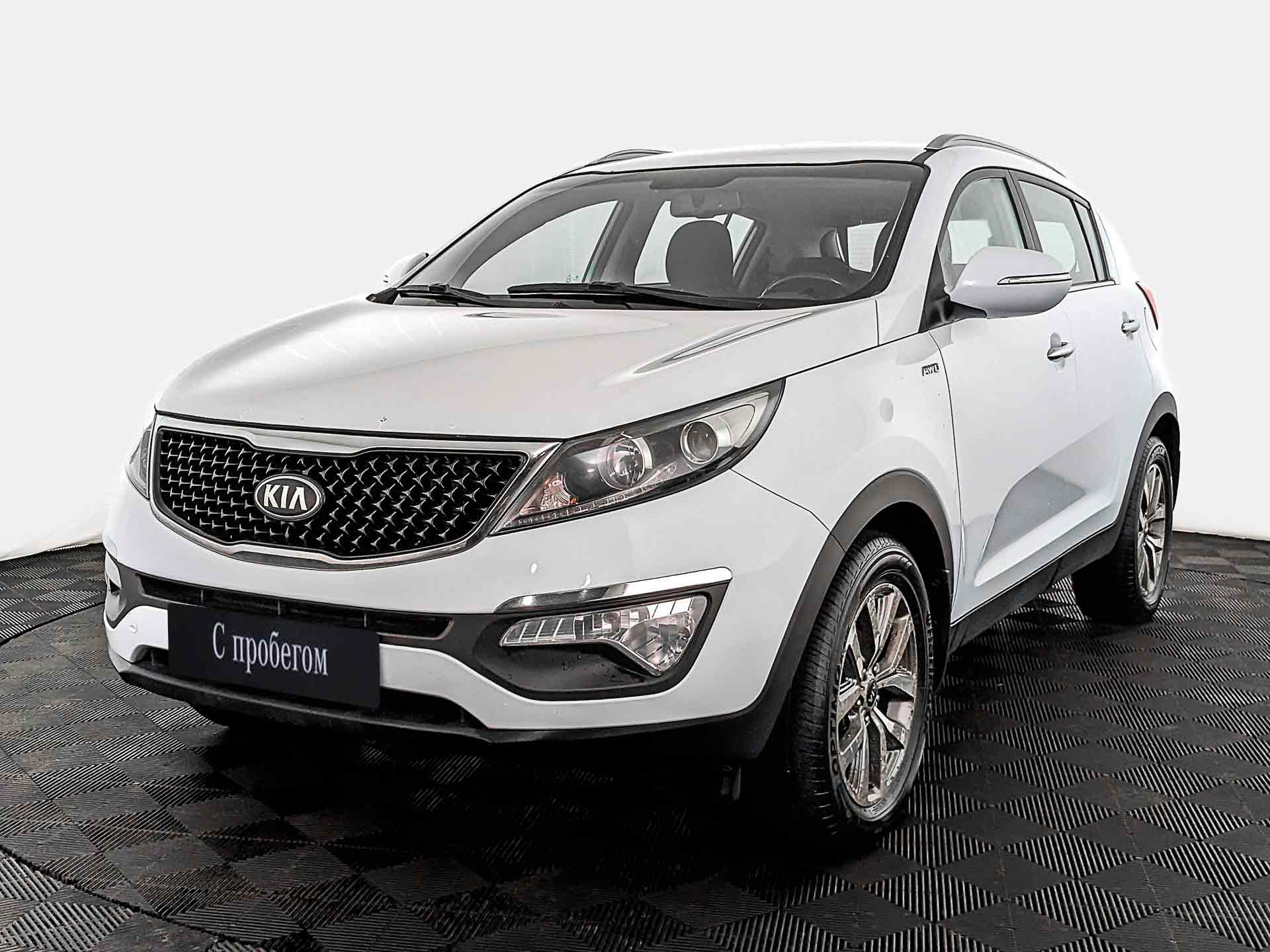 Kia Sportage Белый, 2015, 111 140 км