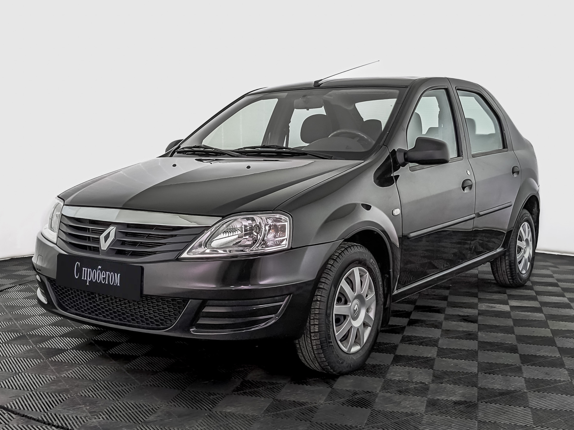 Renault Logan Черный, 2010, 18 940 км