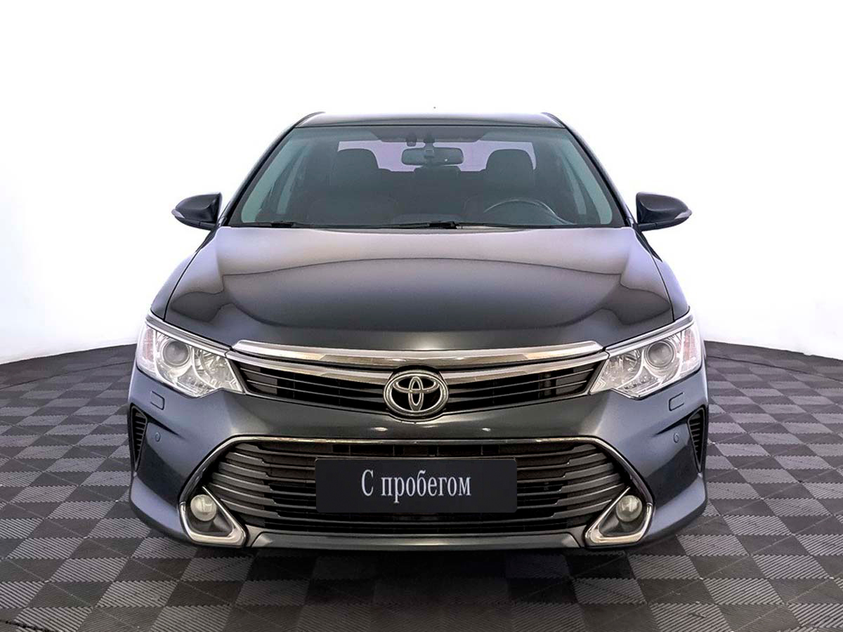 Toyota Camry Черный, 2016, 137 143 км