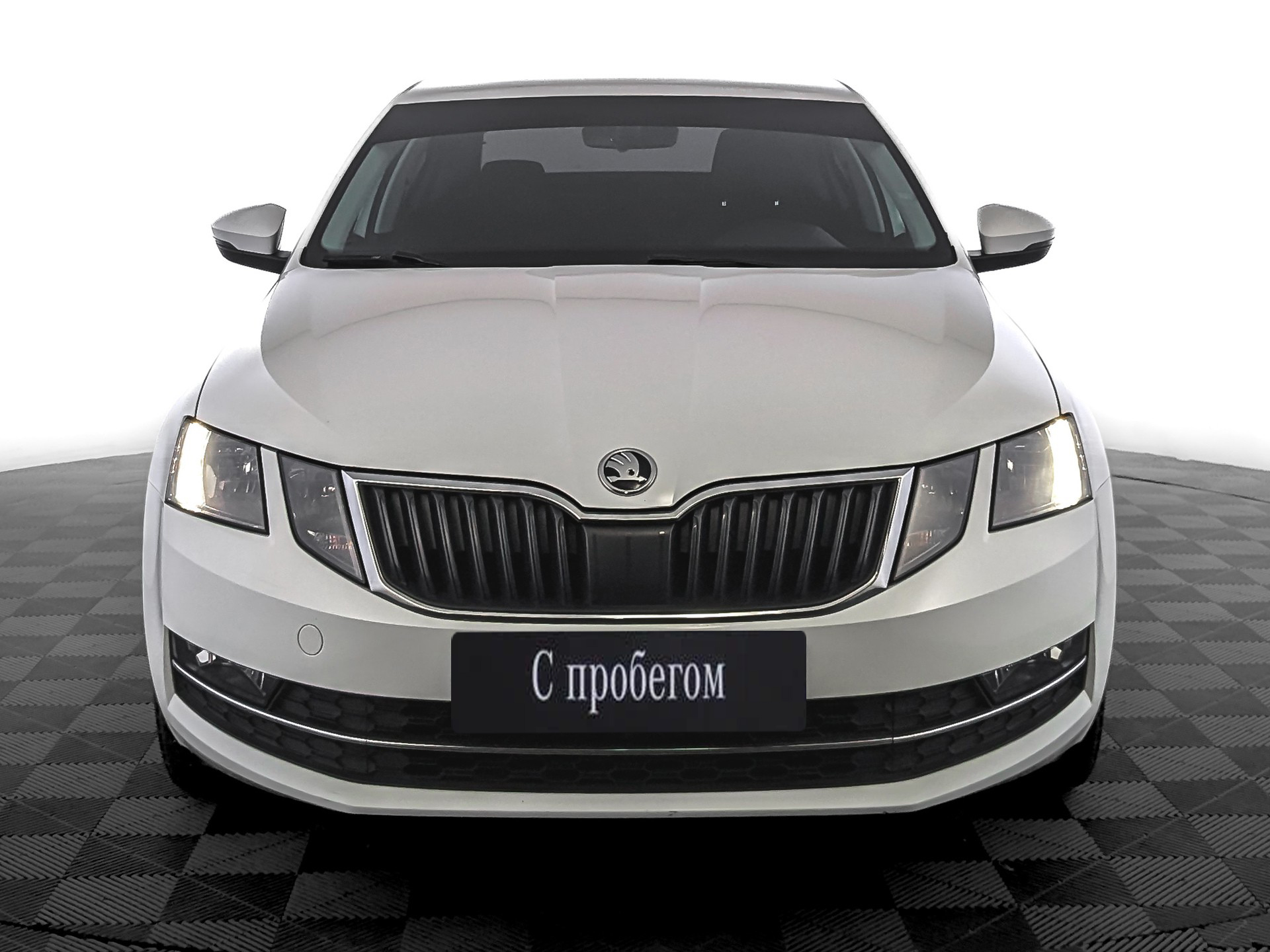 Skoda Octavia Белый, 2019, 60 649 км