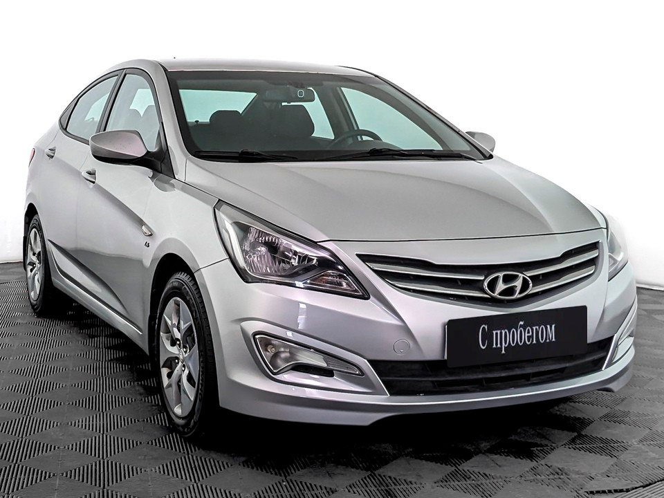 Hyundai Solaris Серебристый, 2015, 139 773 км