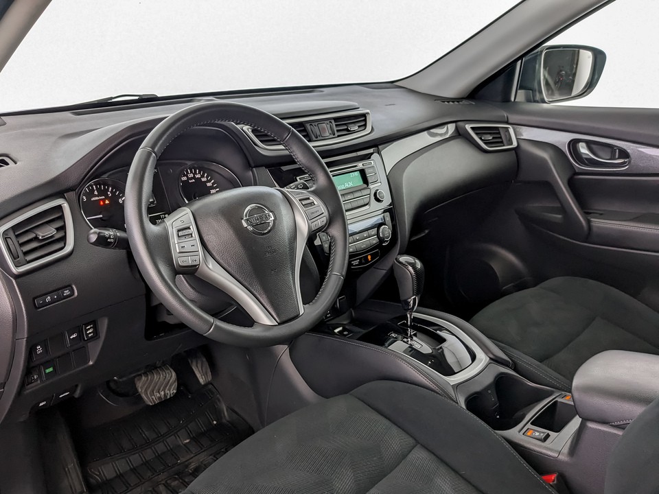 Nissan X-Trail Черный, 2017, 73 909 км