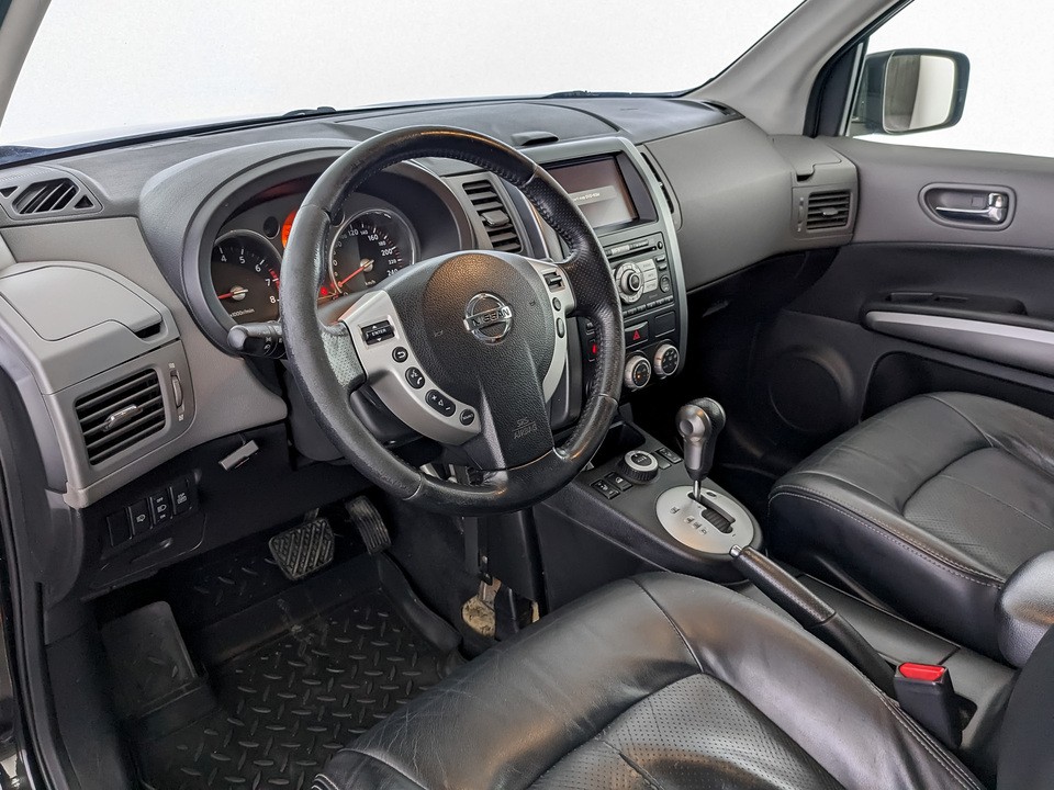 Nissan X-Trail Черный, 2008, 181 218 км