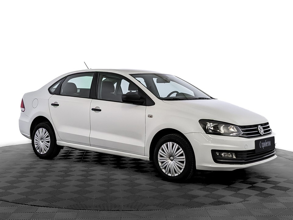 Volkswagen Polo Белый, 2018, 114 765 км