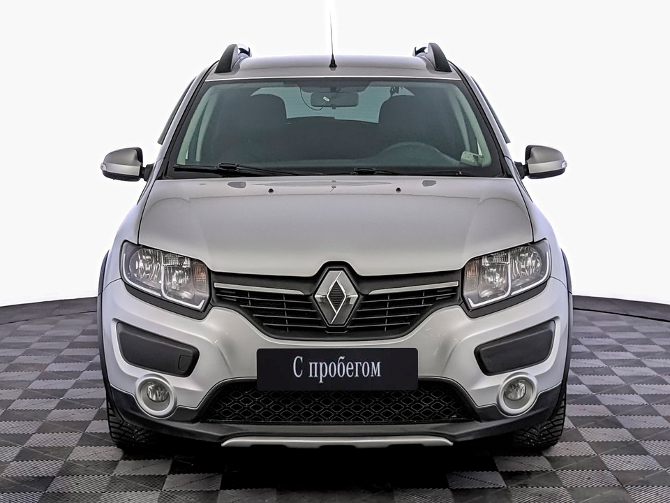 Renault Sandero Серебристый, 2018, 98 092 км