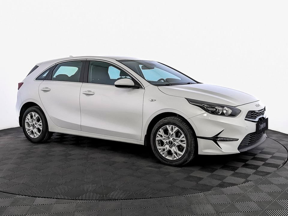 Kia Ceed Белый, 2020, 38 613 км