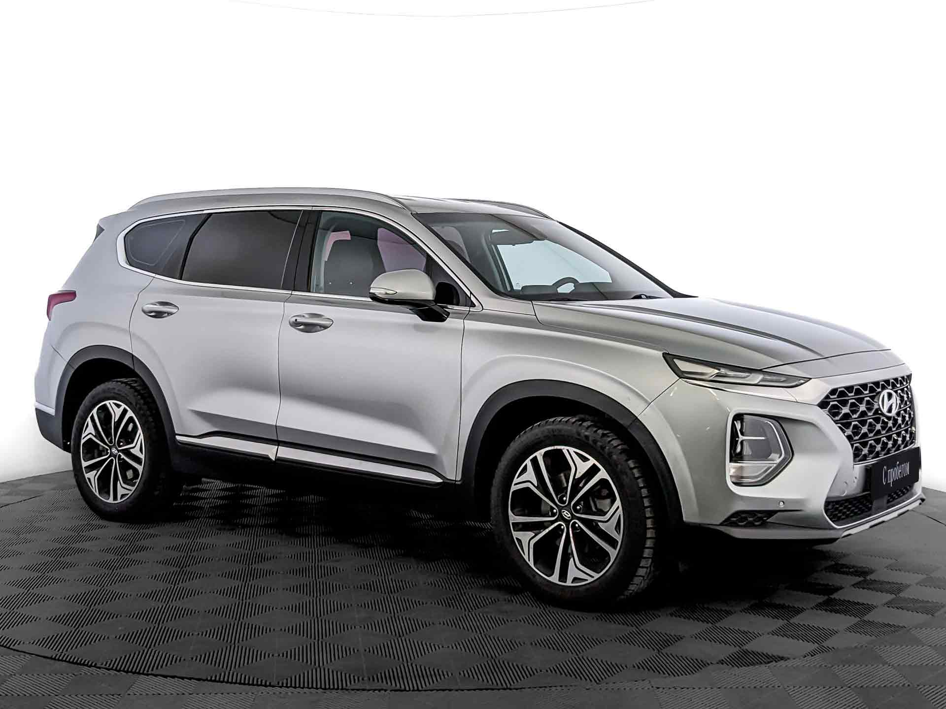 Hyundai Santa Fe Серый, 2018, 106 000 км