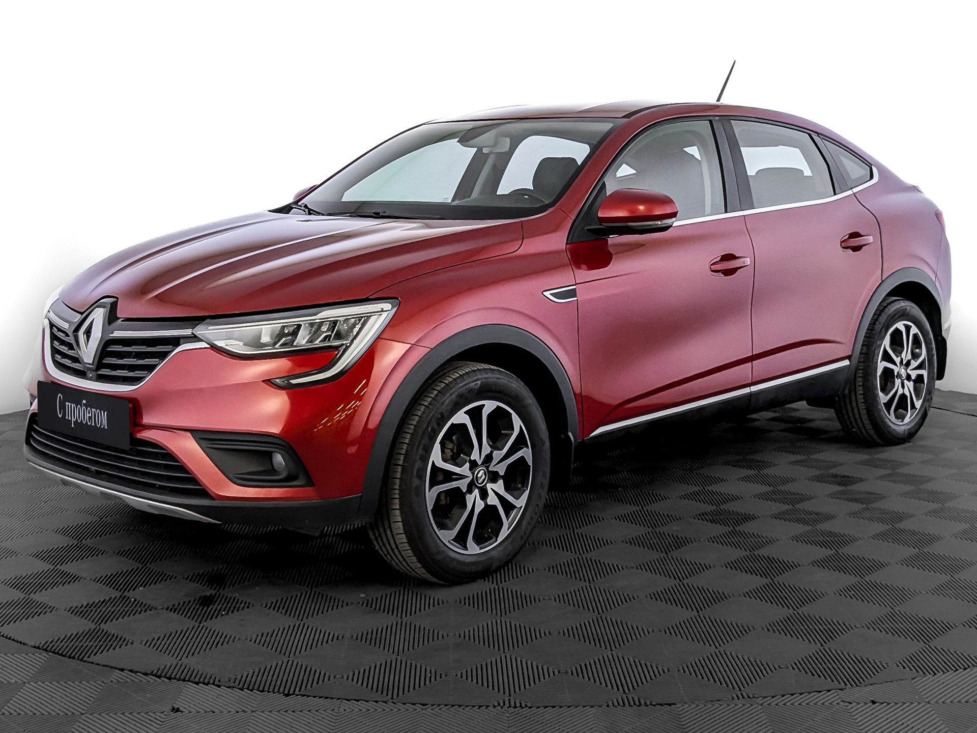 Renault Arkana Красный, 2019, 173 644 км