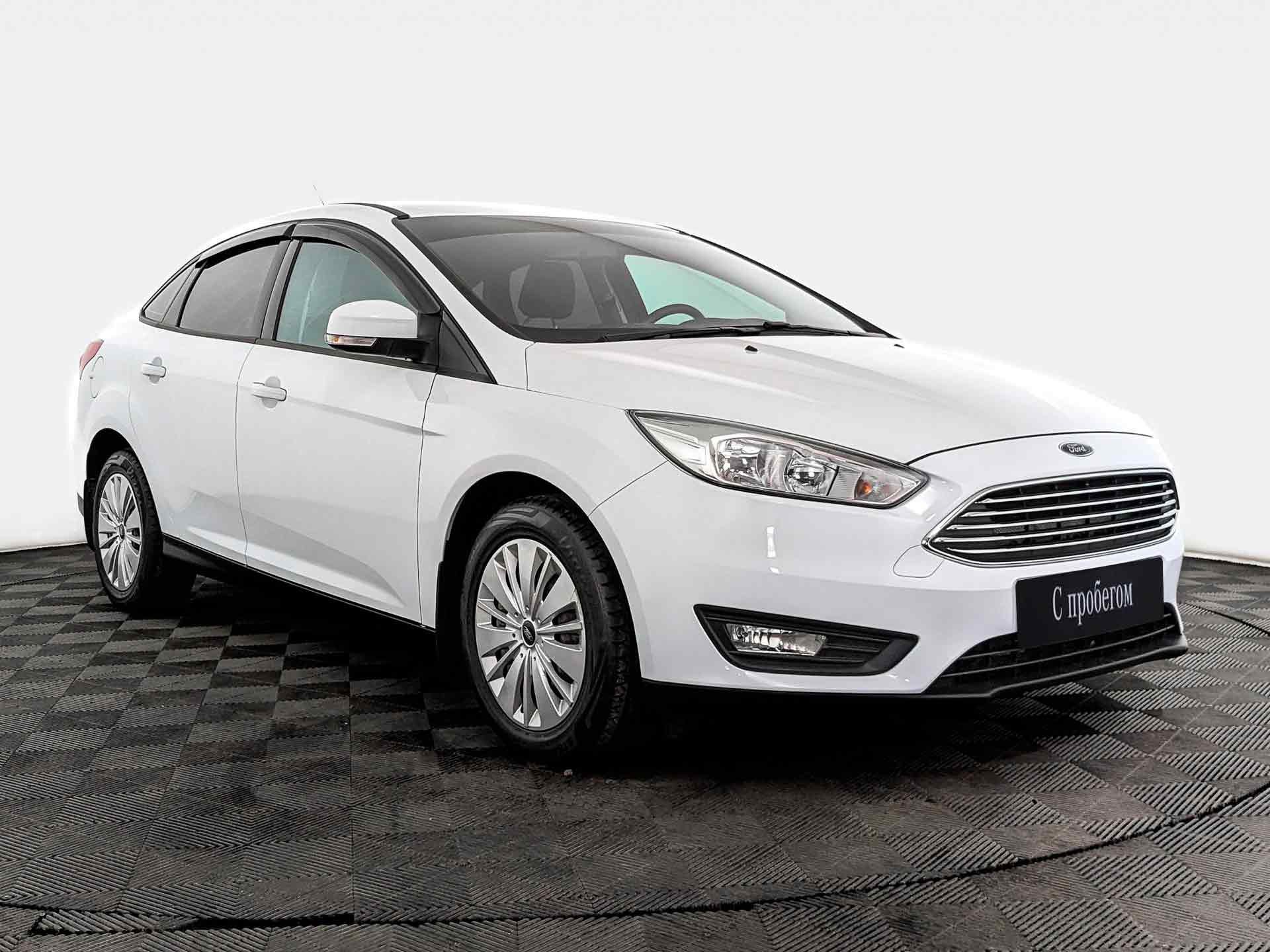 Ford Focus белый, 2018, 34 276 км