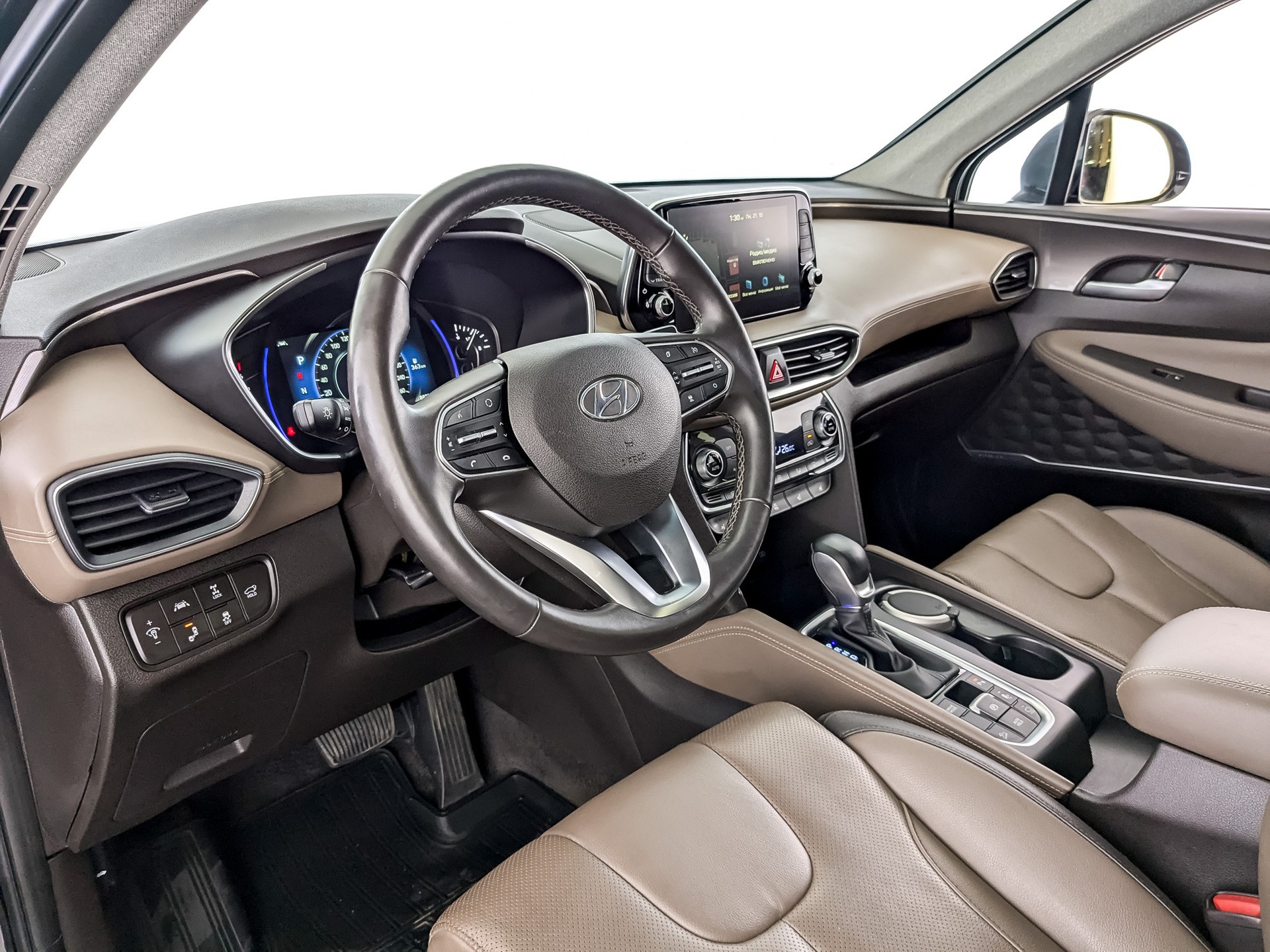 Hyundai Santa Fe Черный, 2019, 88 297 км