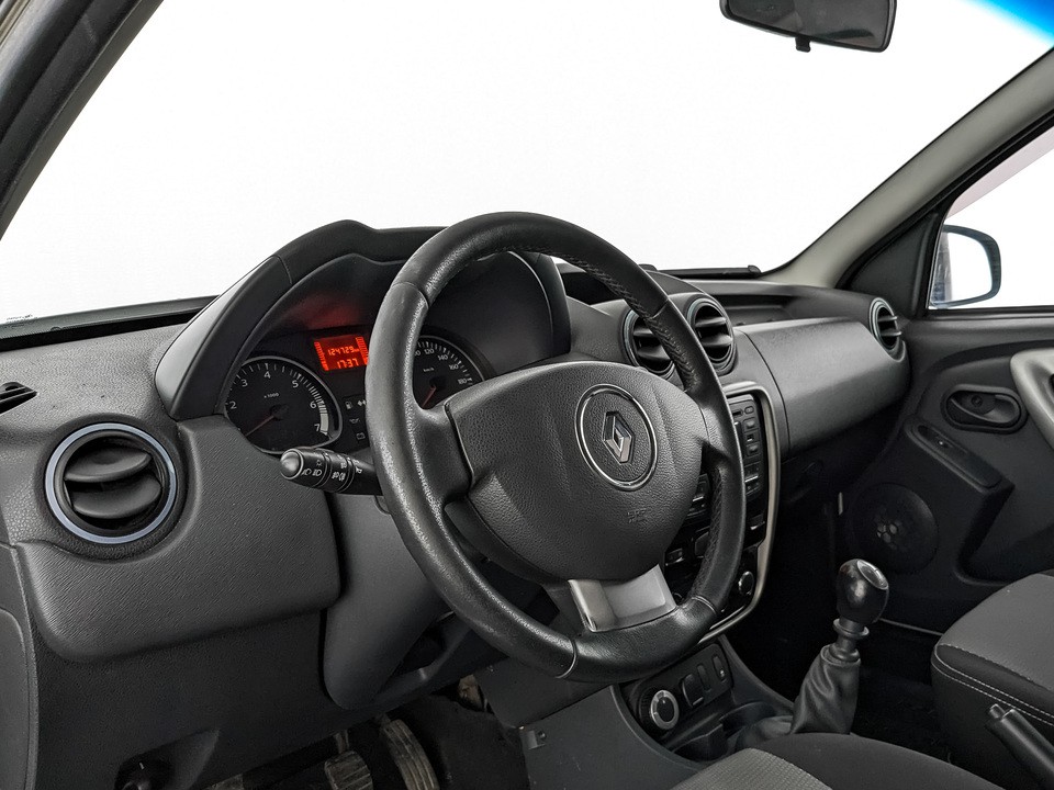 Renault Duster Серый, 2014, 124 726 км