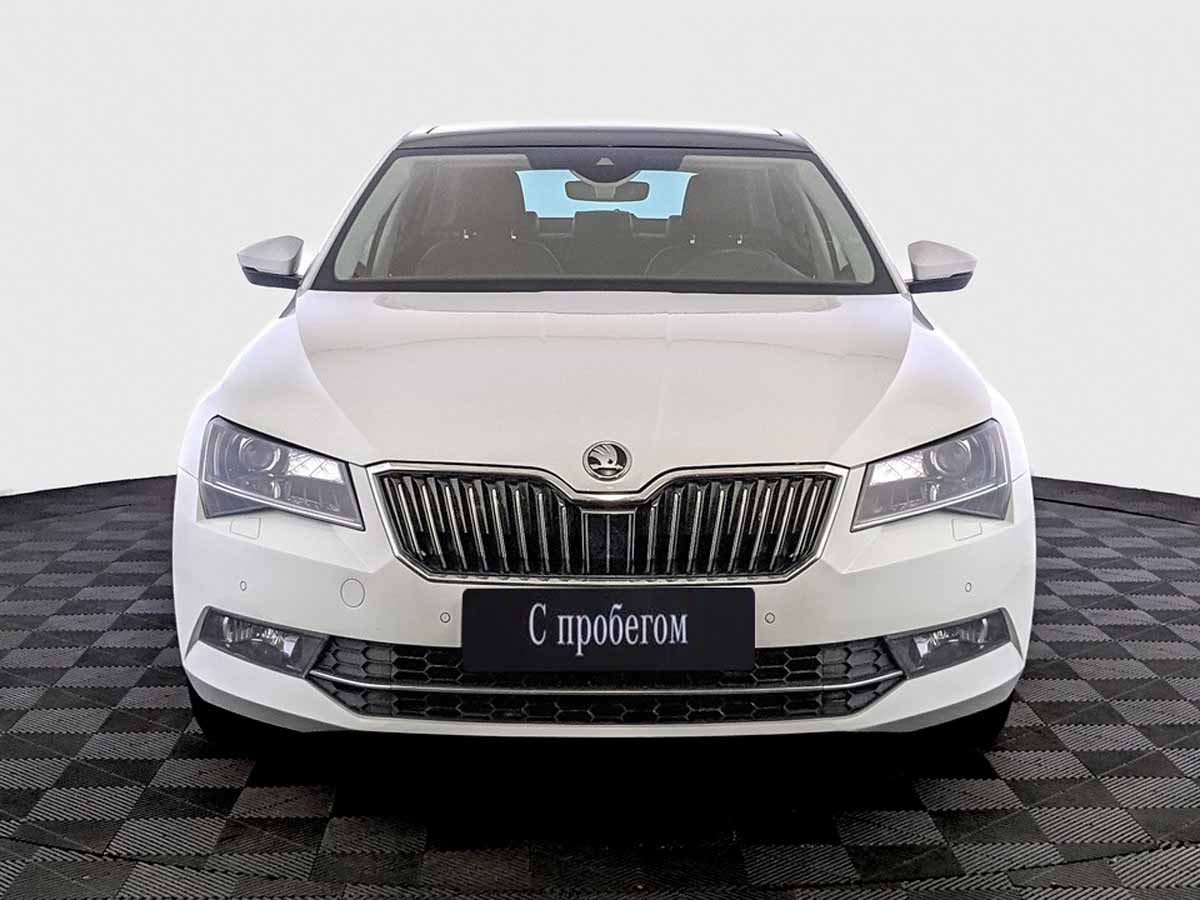 Skoda Superb Белый, 2015, 137 037 км