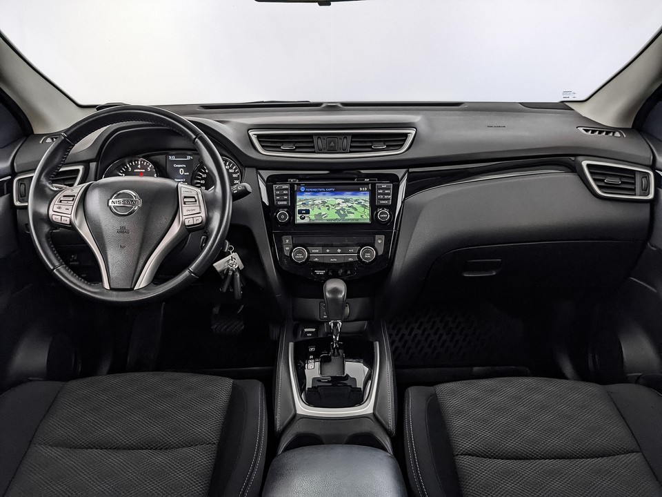 Nissan Qashqai Серебряный, 2017, 62 648 км