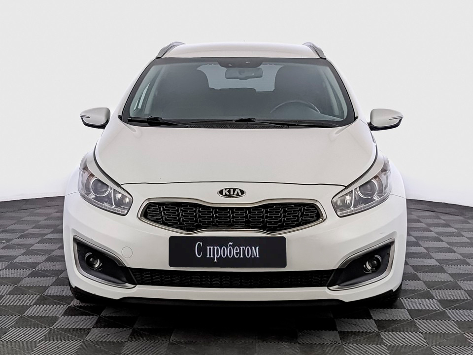 Kia Ceed Белый, 2016, 117 605 км