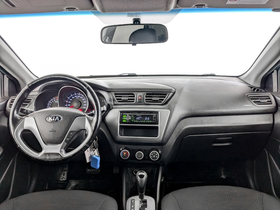 Kia Rio Голубой, 2015, 132 369 км