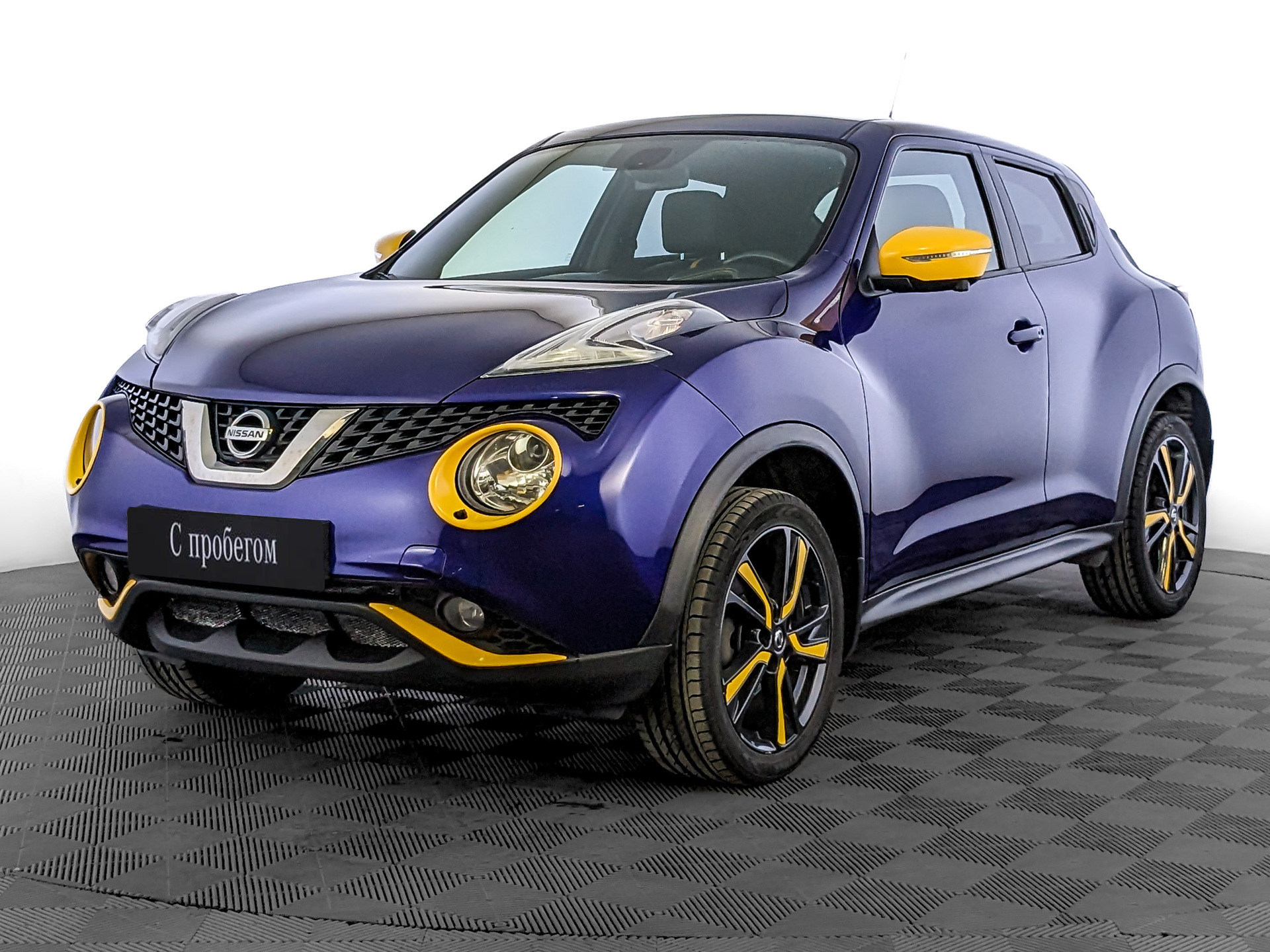 Nissan Juke темно-синий, 2018, 107 500 км