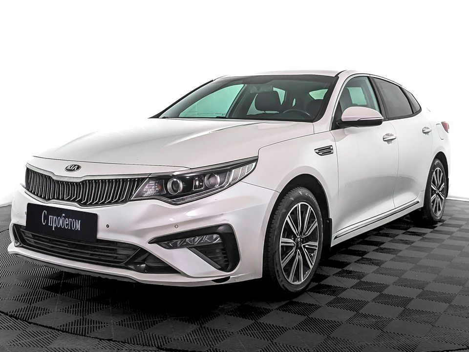 Kia Optima Белый, 2018, 141 118 км