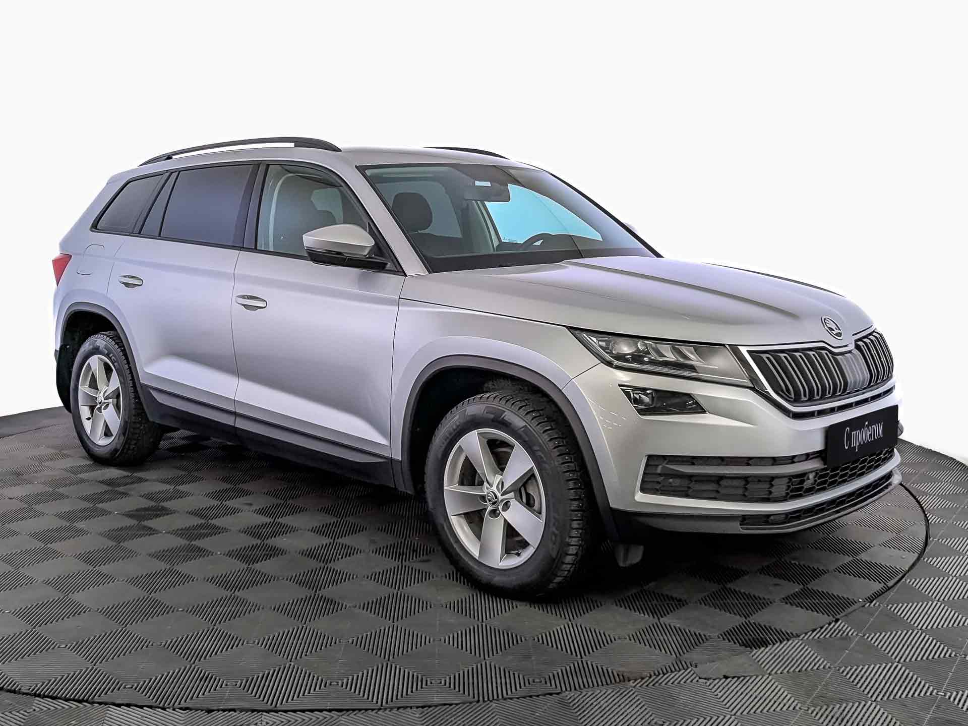 Skoda Kodiaq серебристый, 2021, 86 804 км