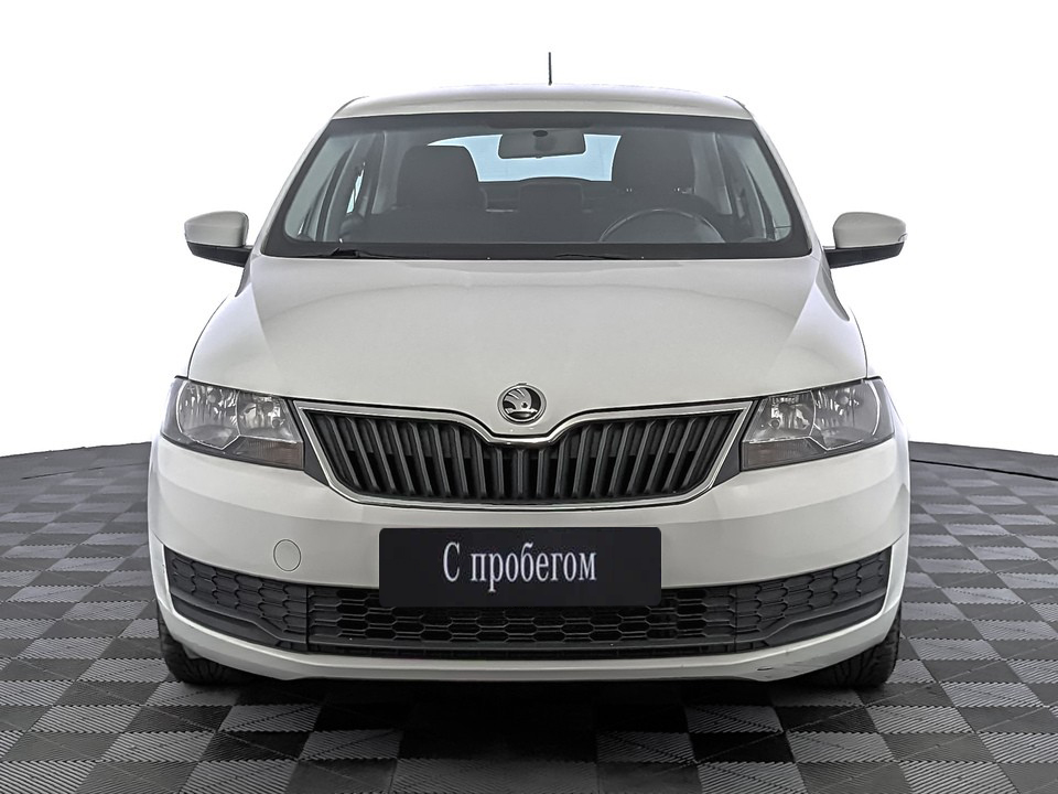 Skoda Rapid Белый, 2019, 85 056 км