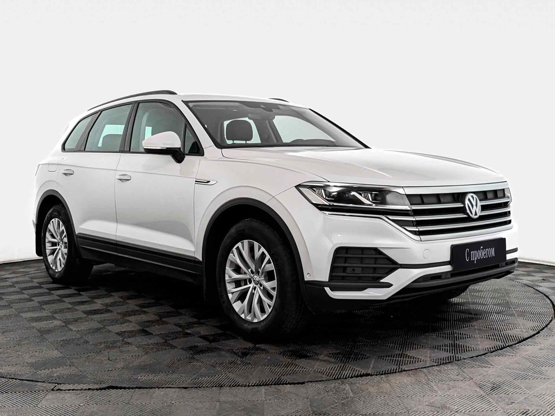 Volkswagen Touareg Белый, 2020, 94 264 км