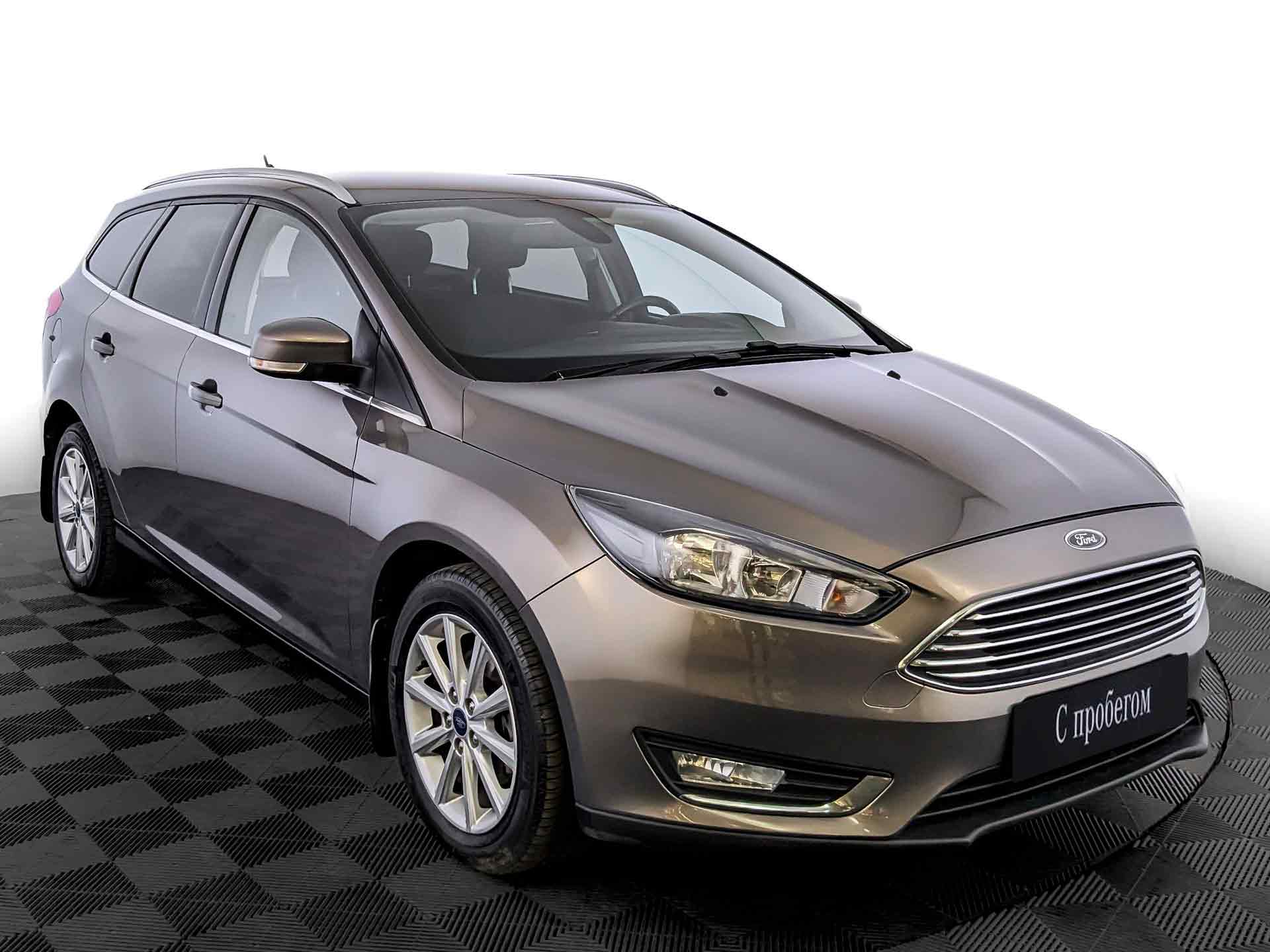 Ford Focus коричневый, 2015, 69 582 км