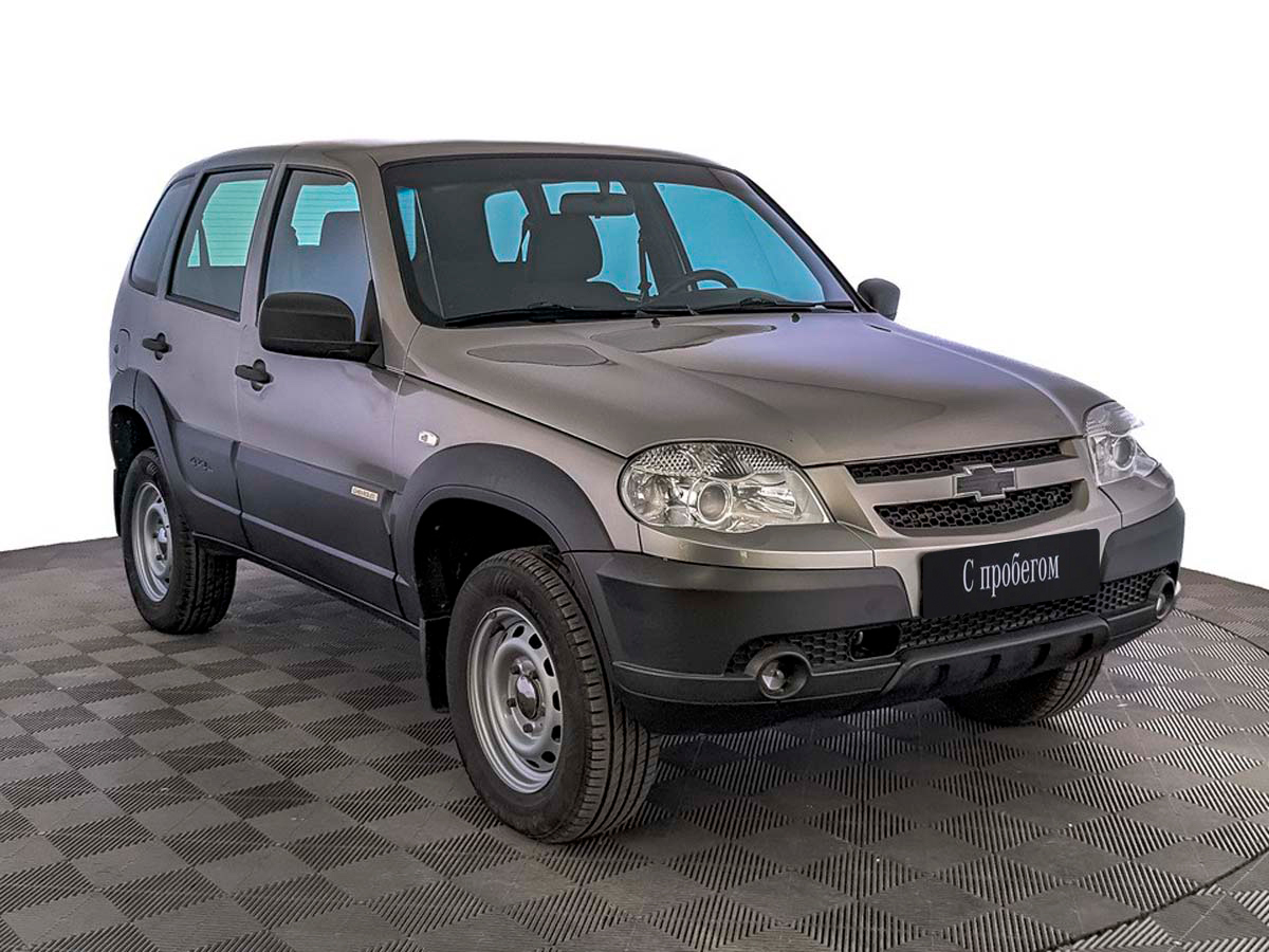 Chevrolet Niva Бежевый, 2017, 64 486 км