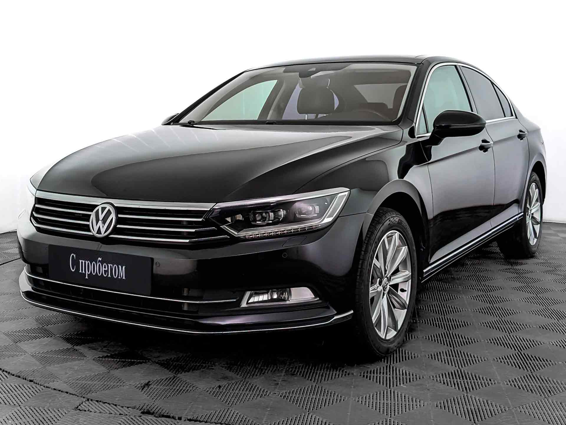 Volkswagen Passat черный, 2015, 109 262 км