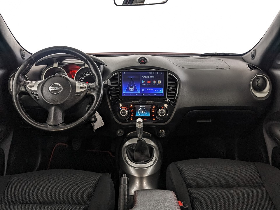 Nissan Juke Красный, 2011, 21 696 км