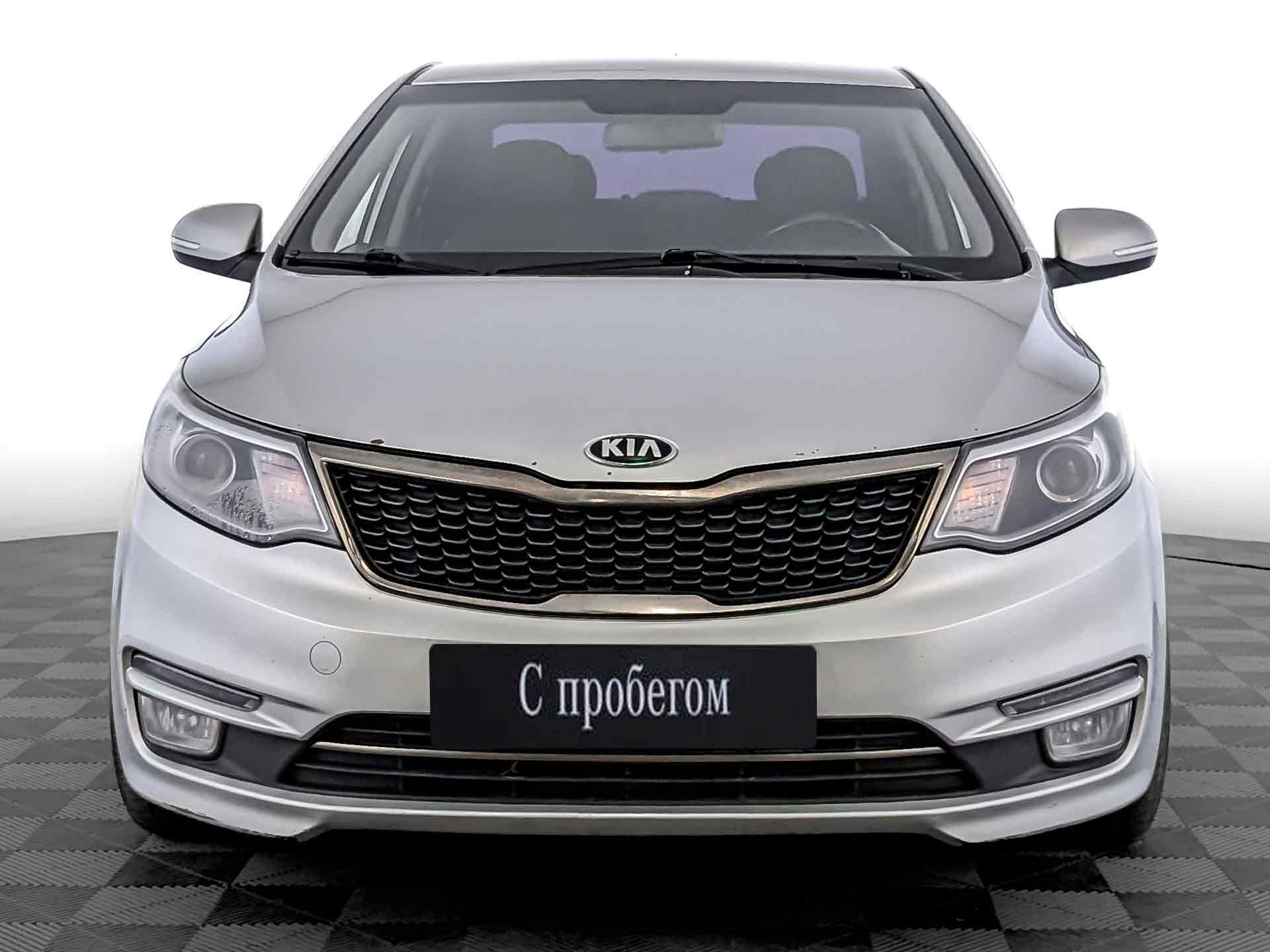 Kia Rio Серебристый, 2016, 195 119 км