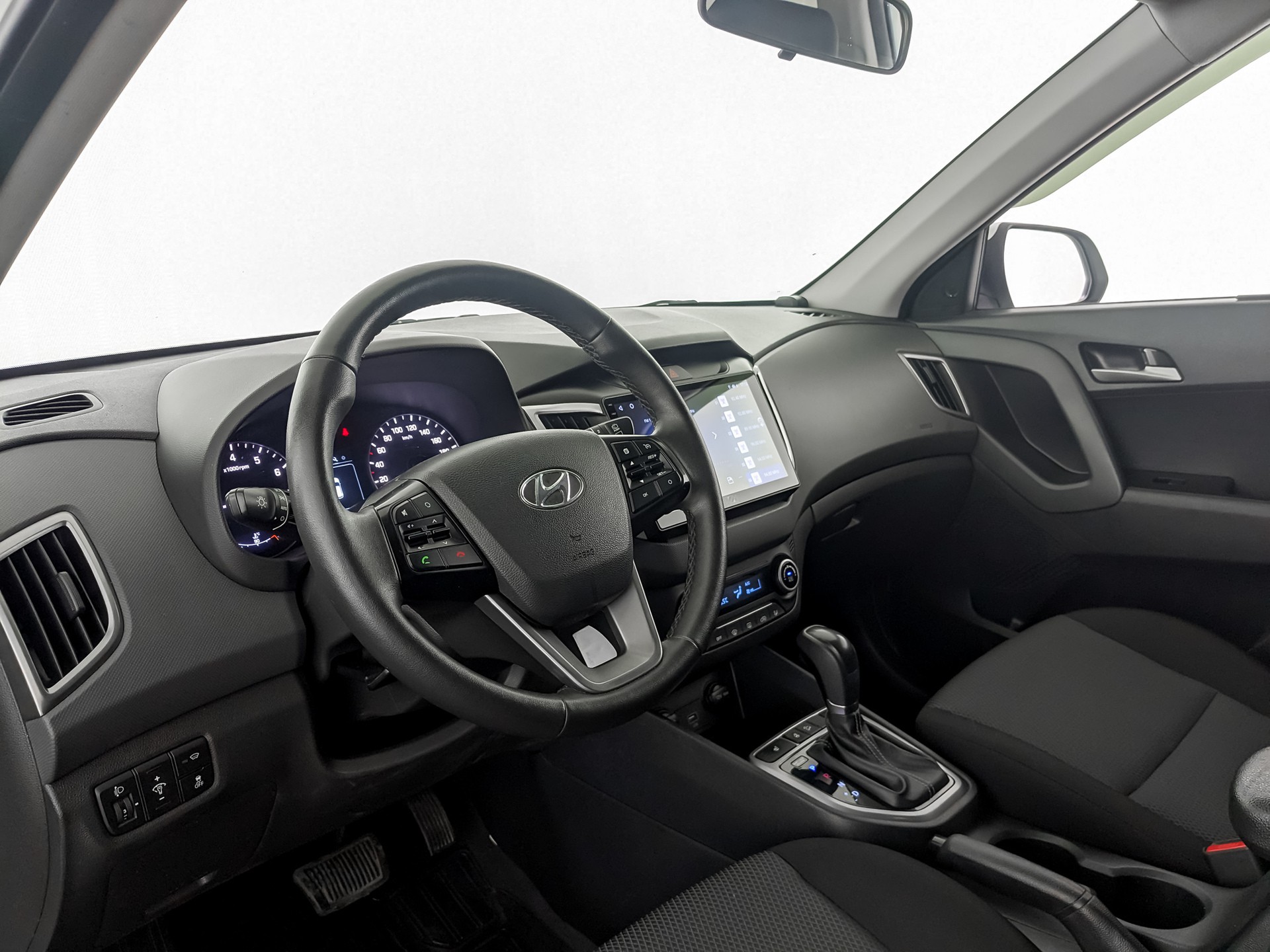 Hyundai Creta Белый, 2020, 69 586 км