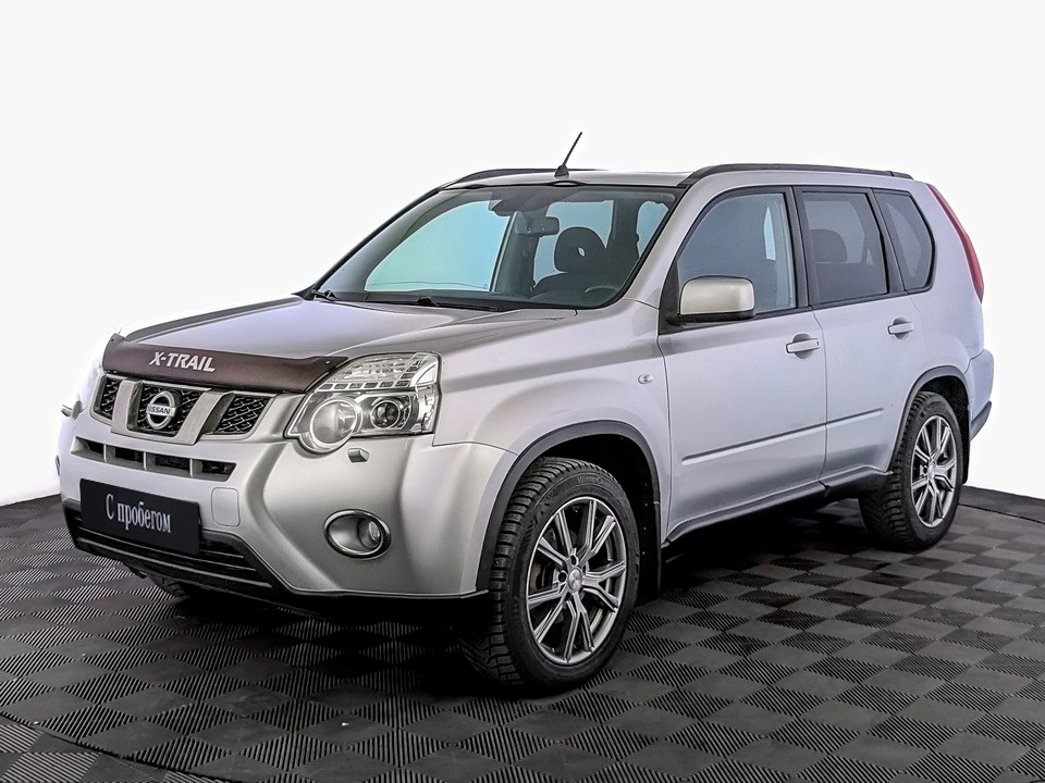 Nissan X-Trail Серебряный, 2012, 211 381 км