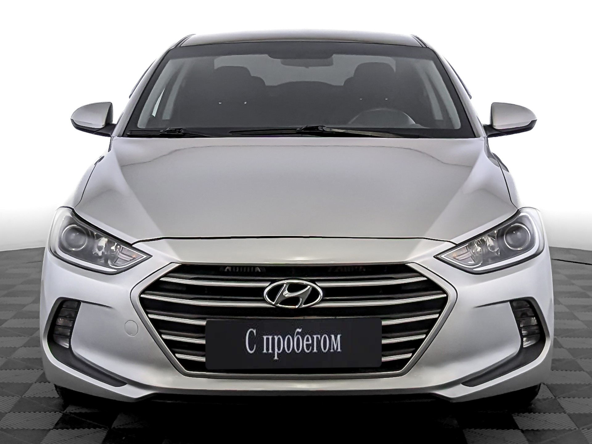 Hyundai Elantra Серебристый, 2016, 142 838 км