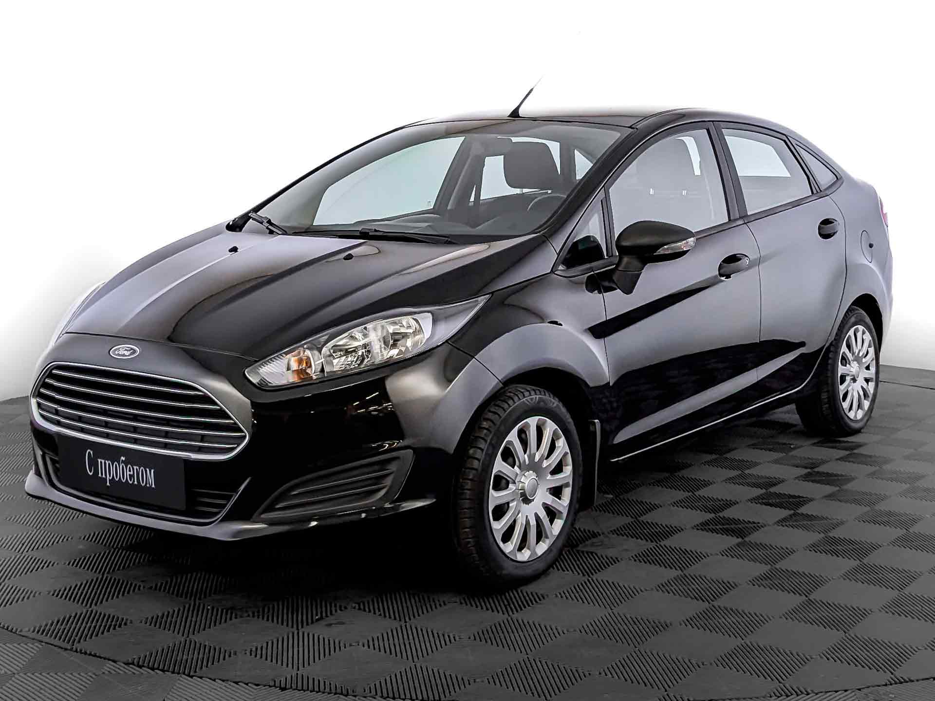 Ford Fiesta черный, 2015, 39 450 км