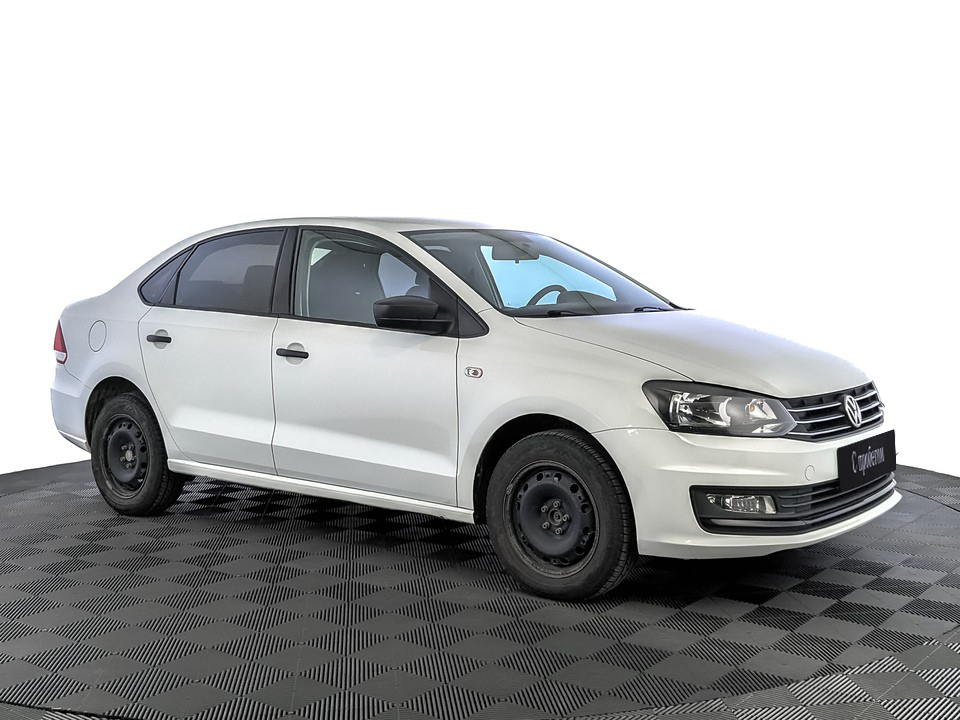 Volkswagen Polo Белый, 2017, 152 049 км