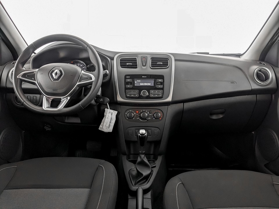 Renault Logan Белый, 2020, 102 241 км