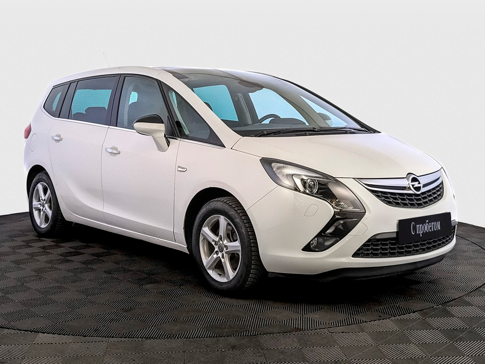 Opel Zafira Белый, 2013, 146 303 км